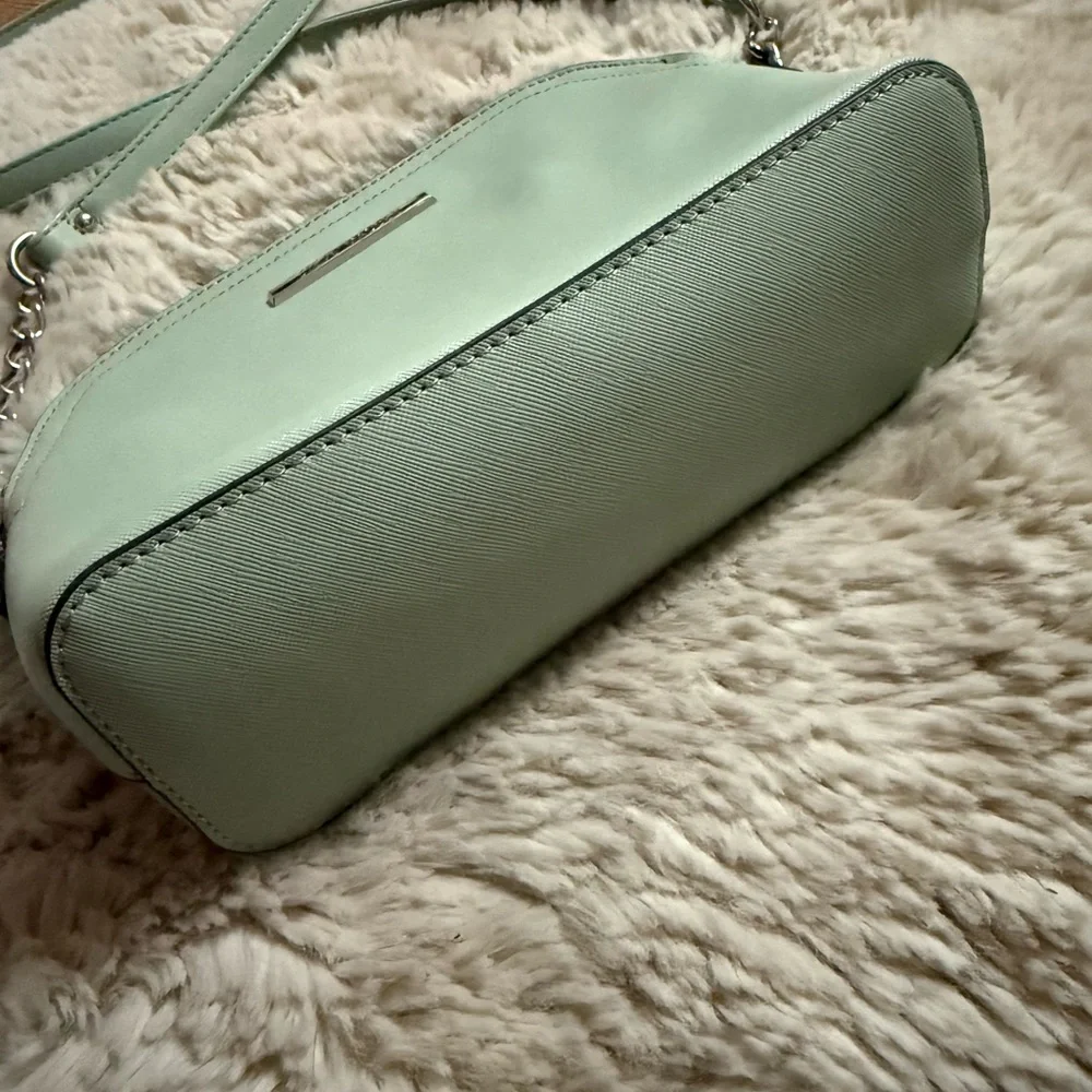 LIKE NEW Steve Madden Crossbody Purse